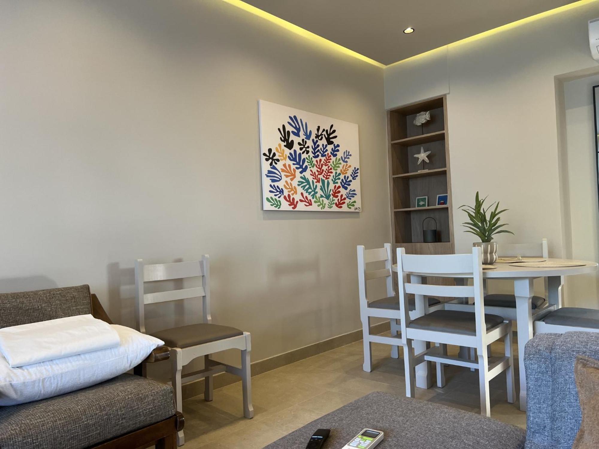 Seanfinity Apartment